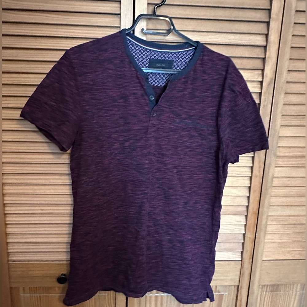 RW&Co Men T-Shirt